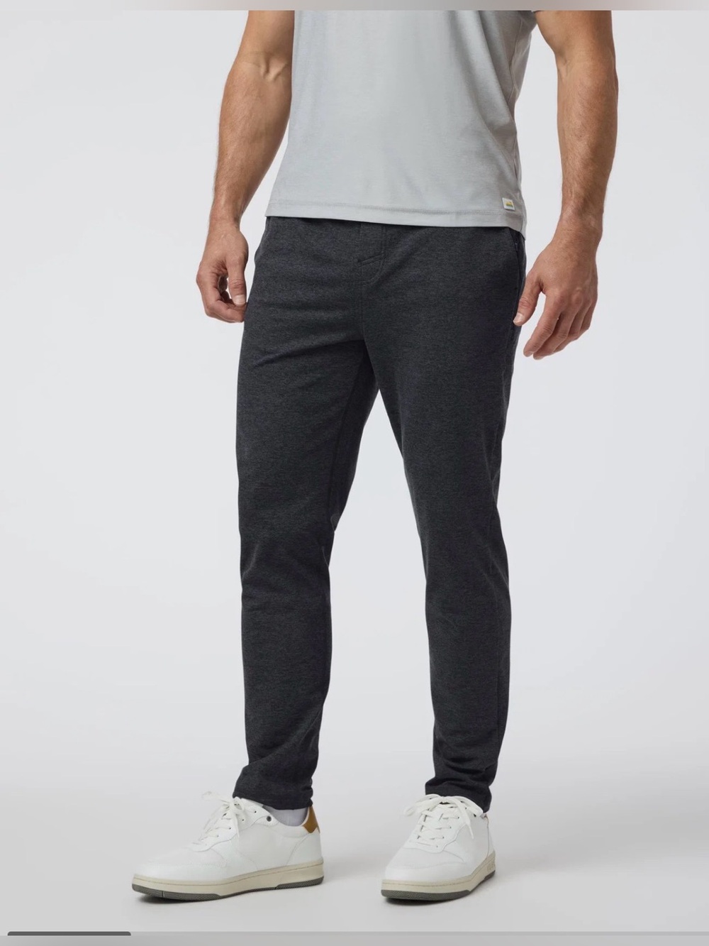 Vuori Men’s Coronado Pant in Charcoal Heather , size M